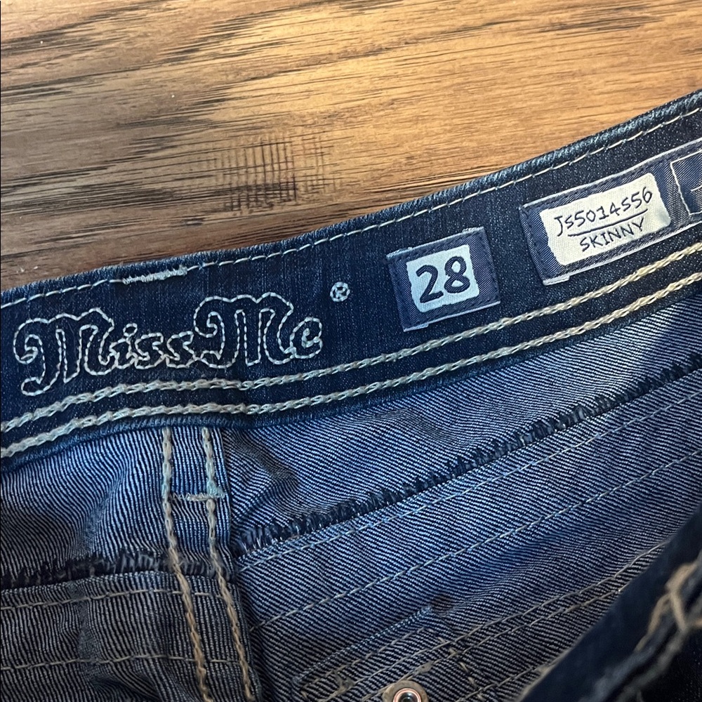 Miss Me Dark Blue Skinny Jeans with Embroidered/Embellished Pockets size 28 - Picture 5 of 6